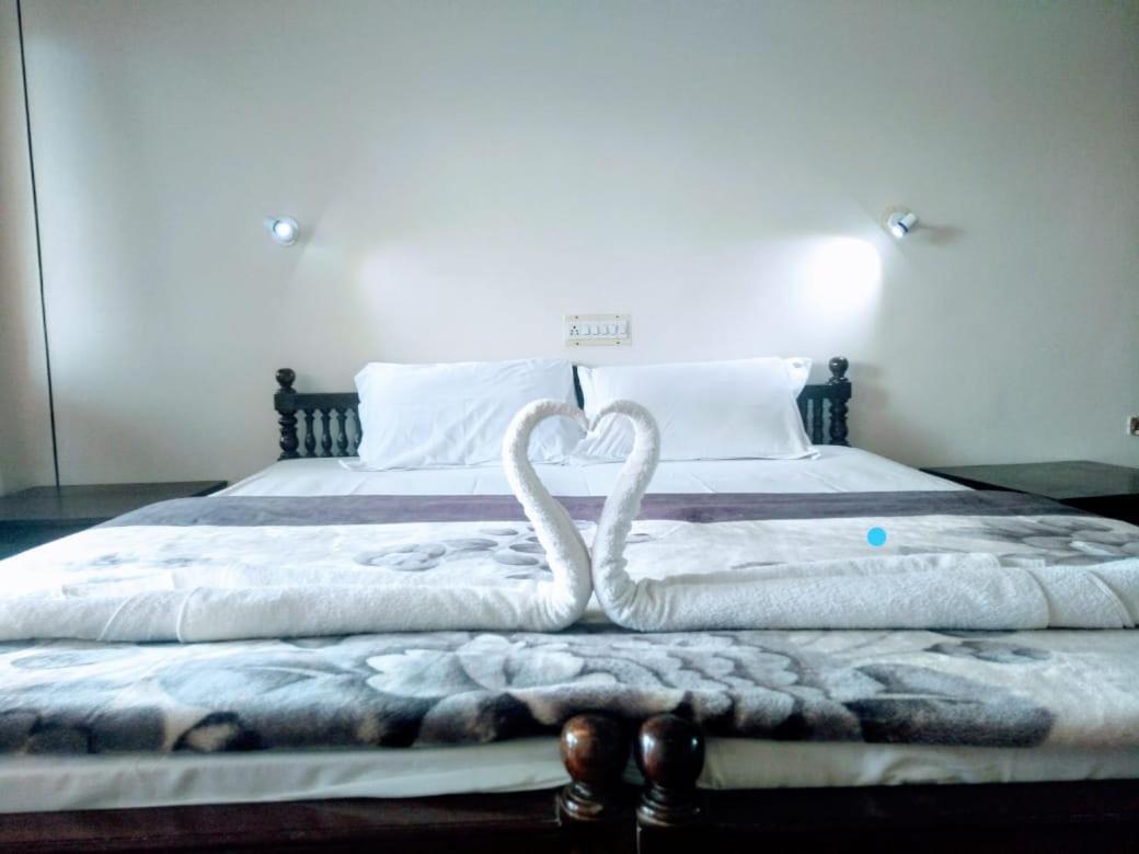 Varma Sea View Villas Thiruvananthapuram Екстериор снимка